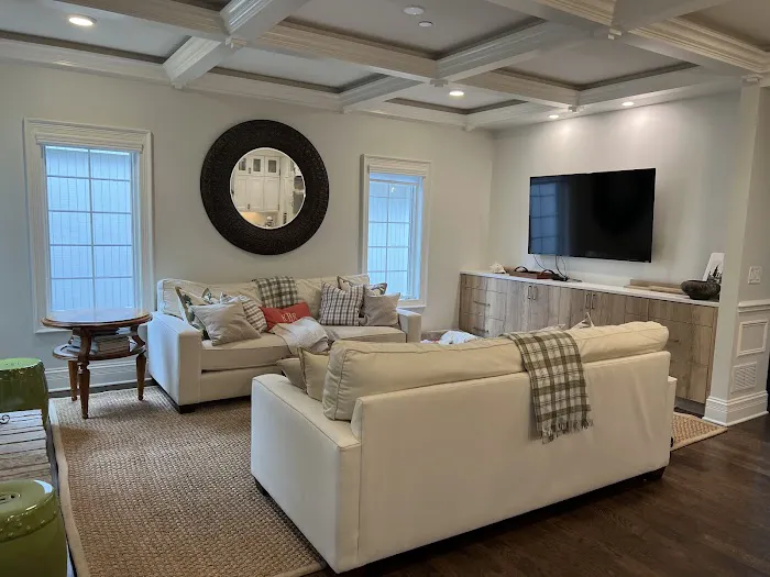 Hi-Line Design Inc. Picture 9
