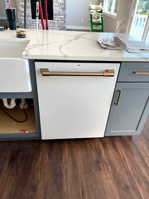 KTMG LLC (Appliance Delivery & Install) Picture 10