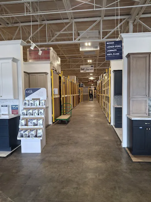 Home Outlet Picture 4