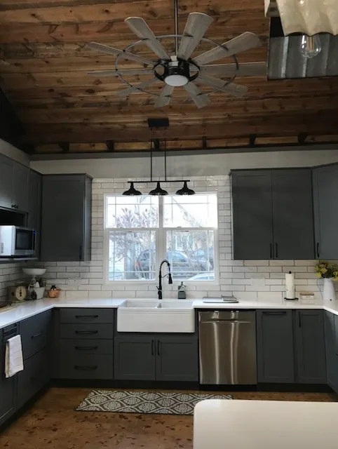 Kitchen Lady Picture 3