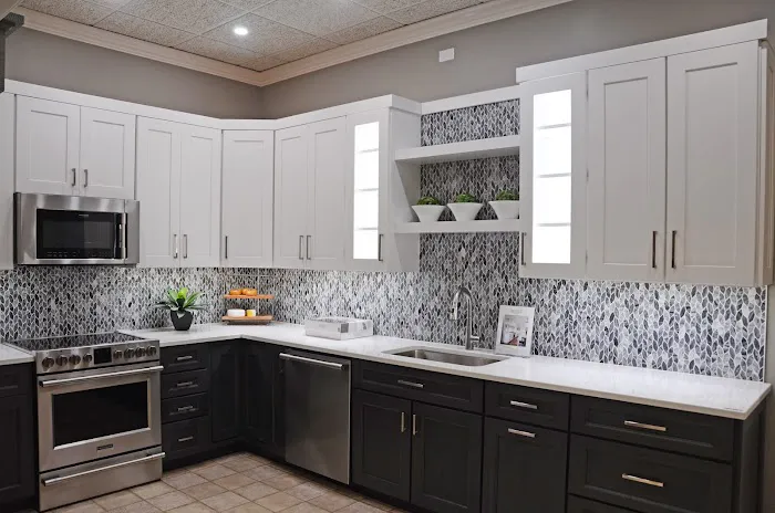 Creative Kitchens & Baths Picture 2