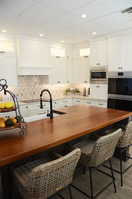 Creative Kitchens & Baths Picture 10