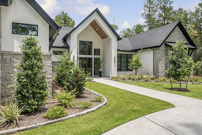 Picklo Homes - Custom Home Builder Picture 3