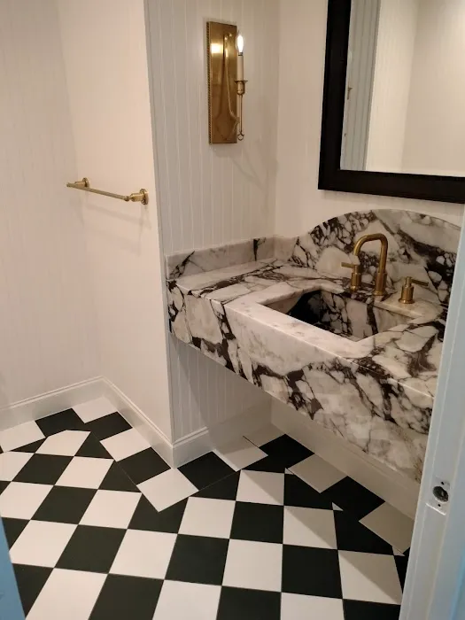 Kitchen & Bathroom Remodel Picture 2