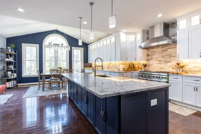 Luxurious Construction LLC Picture 9