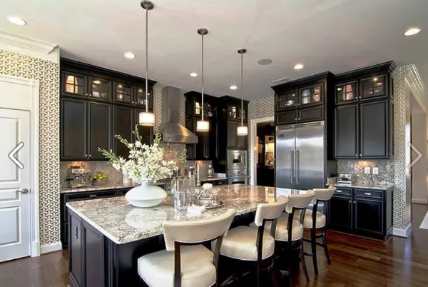 Hampton's Kitchen & App Picture 1