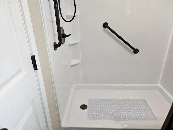 Bath Fitter Picture 3