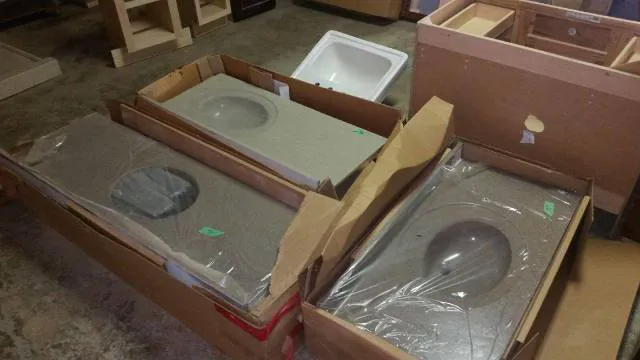 Canyon Flooring, Kitchen & Bath Picture 7