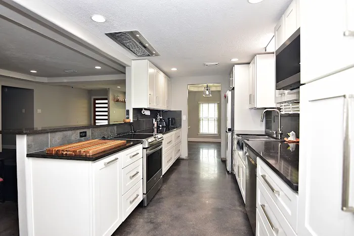 USA Cabinet Store - Kitchen & Bath Picture 4