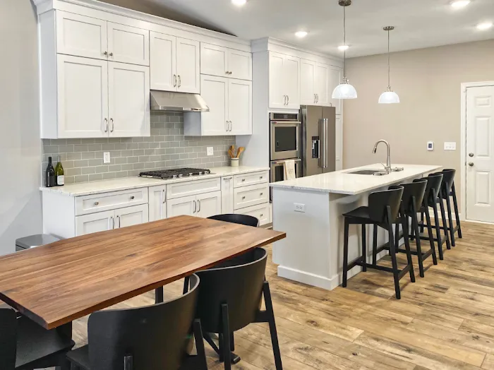 The Kitchen & Bath Store at Benson Stone Picture 10