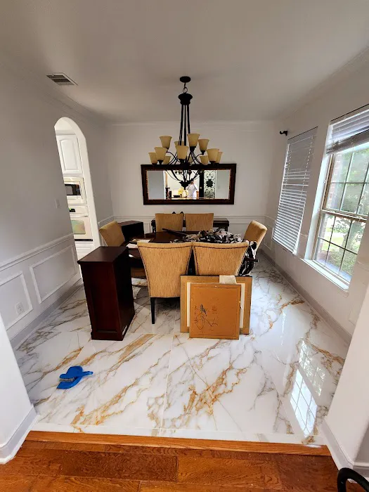 HM Resurfacing & Painting remodeling Picture 8