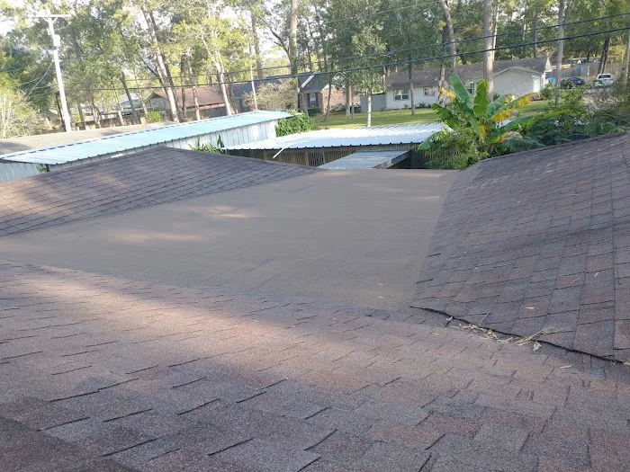 HardRoc Roofing and Construction Picture 3