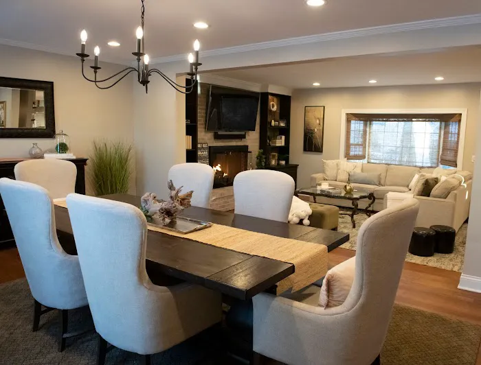 Style House Picture 1