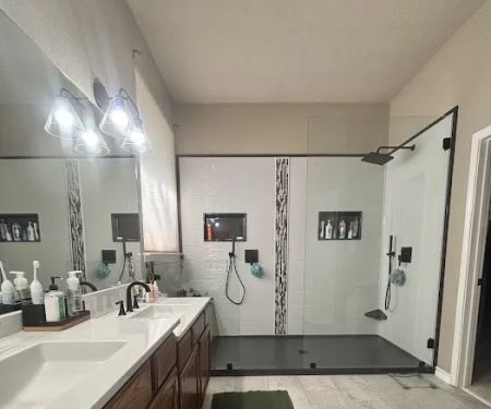 Hill Country Tub and Shower LLC