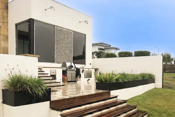 Elite Homes Picture 6