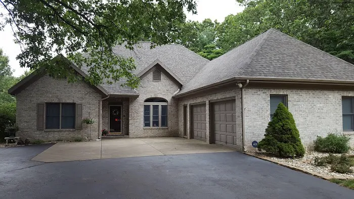 Shoreline Roofing & Siding Picture 2