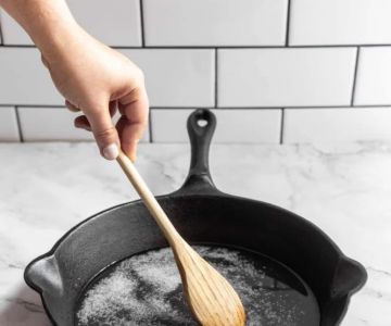 Best Way to Clean Cast Iron Pan: A Step-by-Step Guide