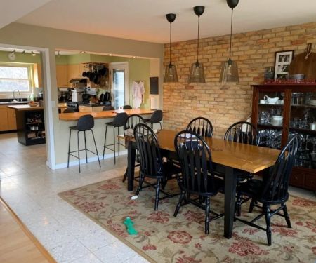 Why Refinishing Projects Are a Great Option for DIY Enthusiasts