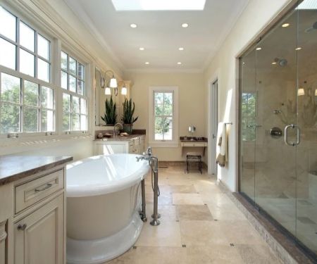 The Best Time of Year for Bathroom Refinishing Projects in the U.S.
