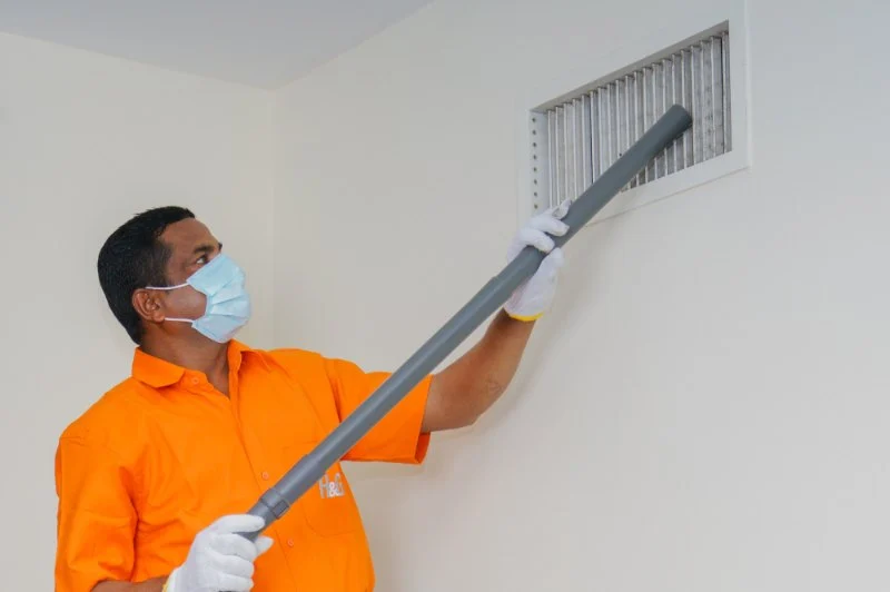 How to Maintain Consistent Air Quality During Refinishing Work