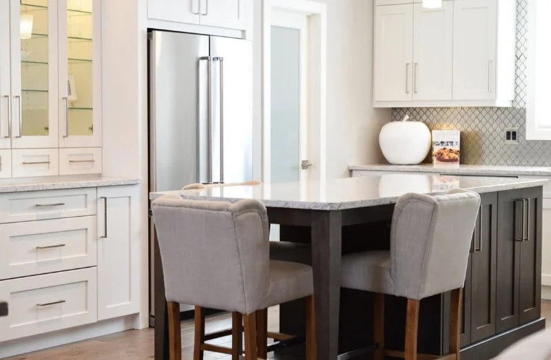 The Key Benefits of Surface Refinishing for Rental Properties