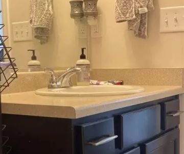 Simple Ways to Update Outdated Bathroom Fixtures Without Breaking the Bank