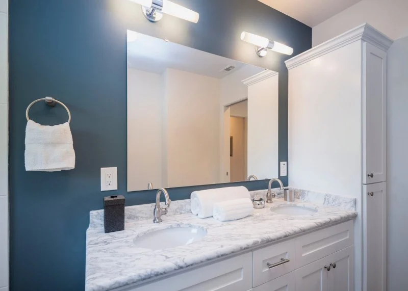 How to Determine the Best Color Temperature for Bathroom Lighting