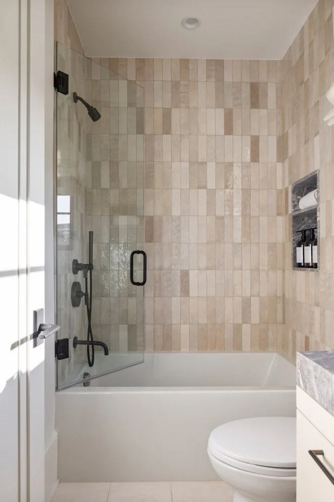 How to Avoid Moisture Traps When Designing a Bathroom