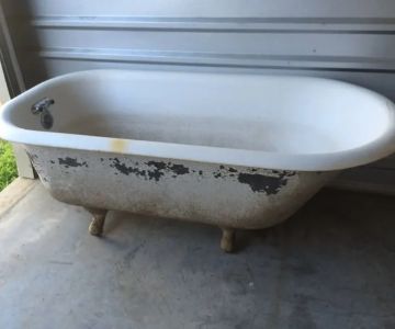 How to Tell if Your Bathtub Has Lead Paint or Hazardous Coatings