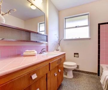 The Best Low-Maintenance Bathroom Materials for Busy Families