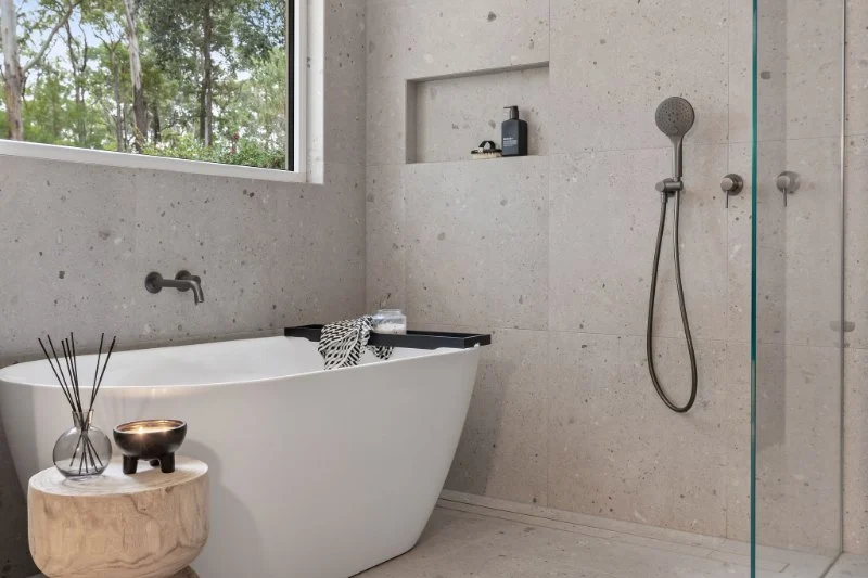 The Benefits of Choosing a Matte Finish in High-Humidity Bathrooms
