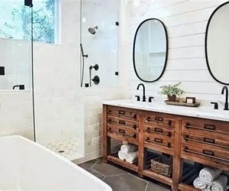 How to Make an Old Bathroom Look Brand-New With Minimal Investment