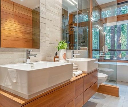 2025 Bathroom Remodeling Trends in the U.S.: Colors, Materials, Wet Rooms & Smart Features