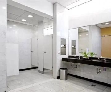 The Difference Between Residential and Commercial Bathroom Remodeling Projects