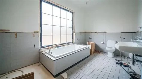 When to Schedule a Bathroom Remodel to Avoid Seasonal Contractor Delays