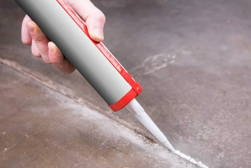 How to Prevent Cracks in Refinished Surfaces From Returning