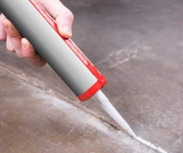 How to Prevent Cracks in Refinished Surfaces From Returning