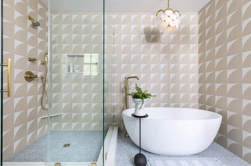 The Future of Bathroom Surfaces: Non-Porous, Self-Cleaning Materials in Modern Design