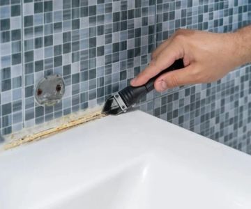The Most Durable Caulking Options for Bathrooms in 2025 Guide